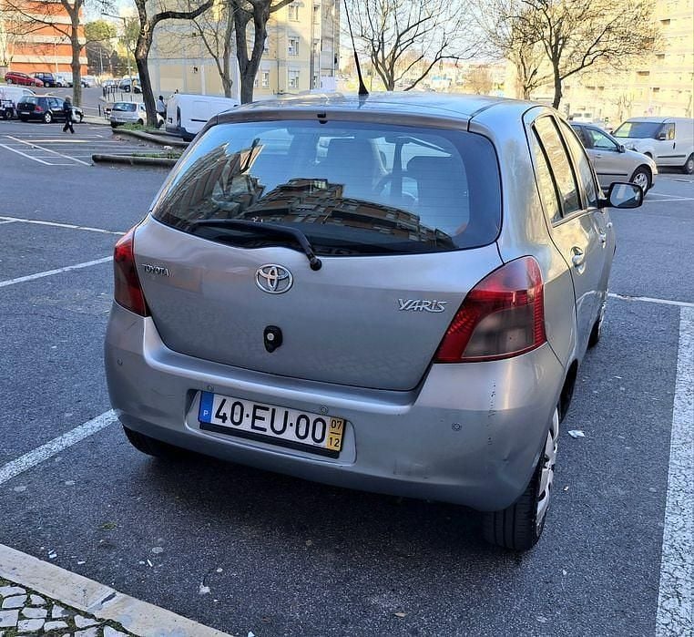 Usado Toyota Yaris 68 HP (50 kW) 2007 Citadino