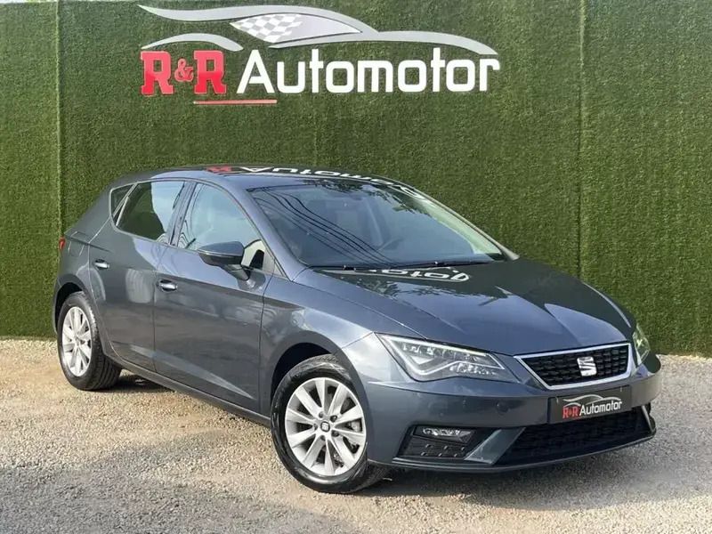 Cinza Usado 2020 Seat Leon Style Citadino | € 14.990 (Preço justo) - Imagem 1/4