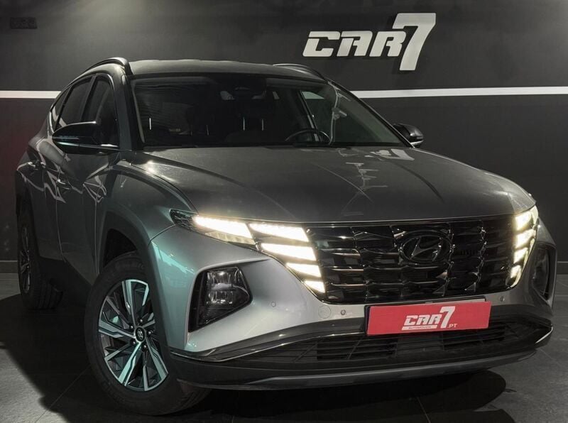 Cinza Usado 2022 Hyundai Tucson SUV | € 29.990 (Bom preço) - Imagem 1/4