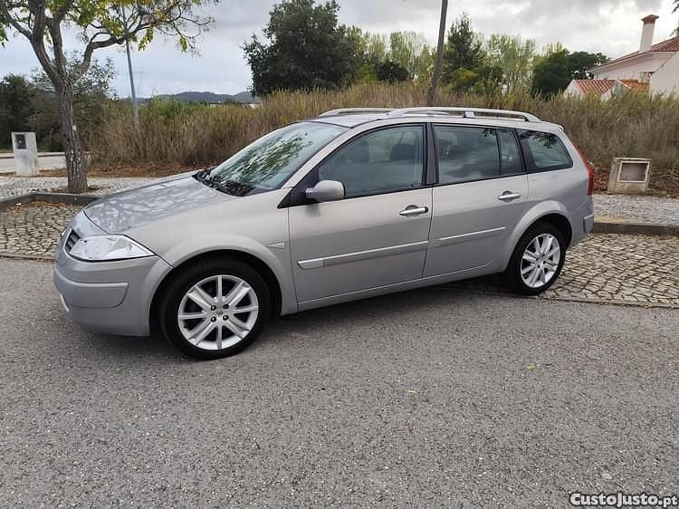 Cinza Usado 2005 Renault Mégane GrandTour Carrinha | € 2.999 (Preço justo) - Imagem 1/1