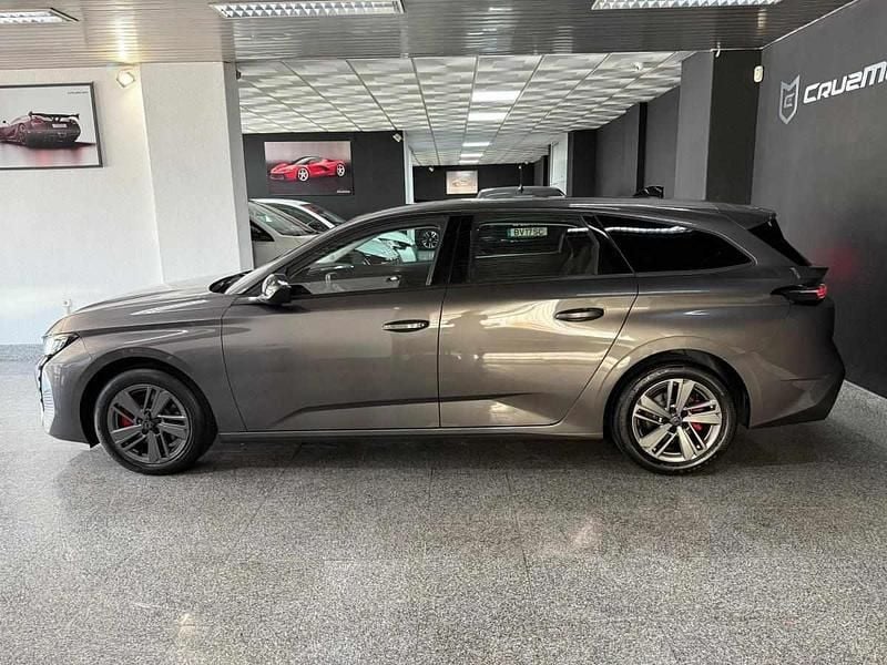 Usado Peugeot 308 SW 130 HP (95 kW) 2022 Cinzento Carrinha
