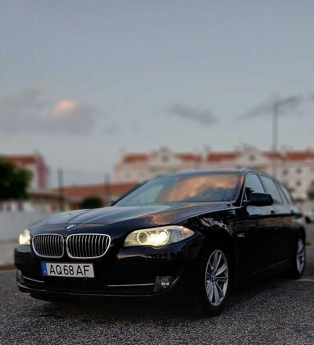 Usado 2012 BMW 520 Sedan | € 9.000 - Imagem 1/4