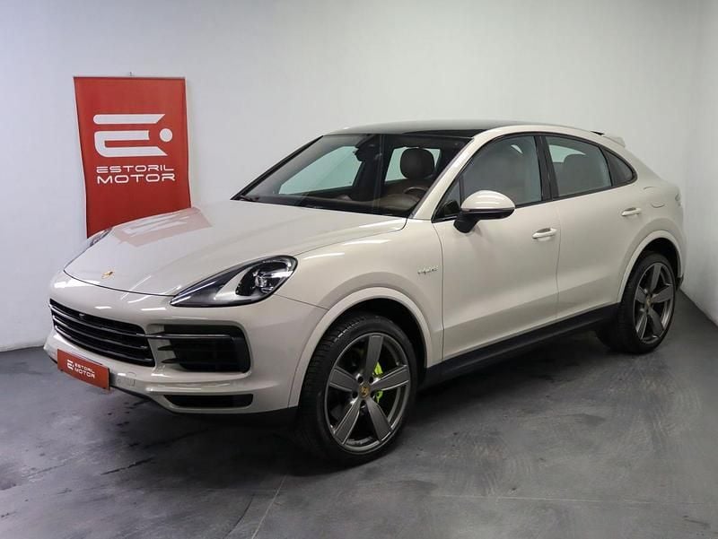 Usado Porsche Cayenne 462 HP (339 kW) 2021 Cinzento SUV
