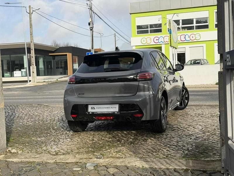 Usado Peugeot 208 Allure 100 HP (73 kW) 2025 Cinza Citadino
