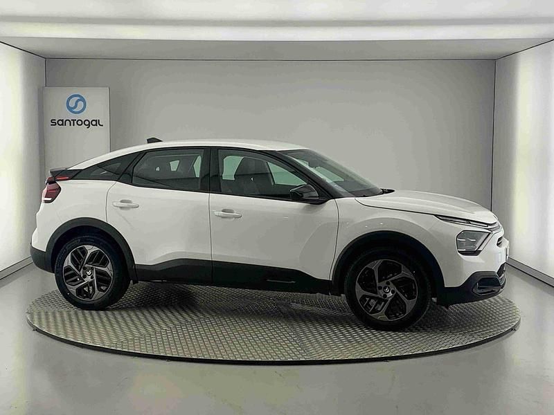 Branco Usado 2023 Citroën C4 Feel | € 19.990 (Preço justo) - Imagem 1/4