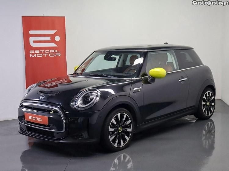 Usado Mini Cooper SE 135 kW (184 HP) 2022 Preto Citadino