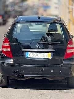 Usado 2005 Mercedes A180 Avantgarde Sedan | € 6.600 (Preço elevado) - Imagem 1/4