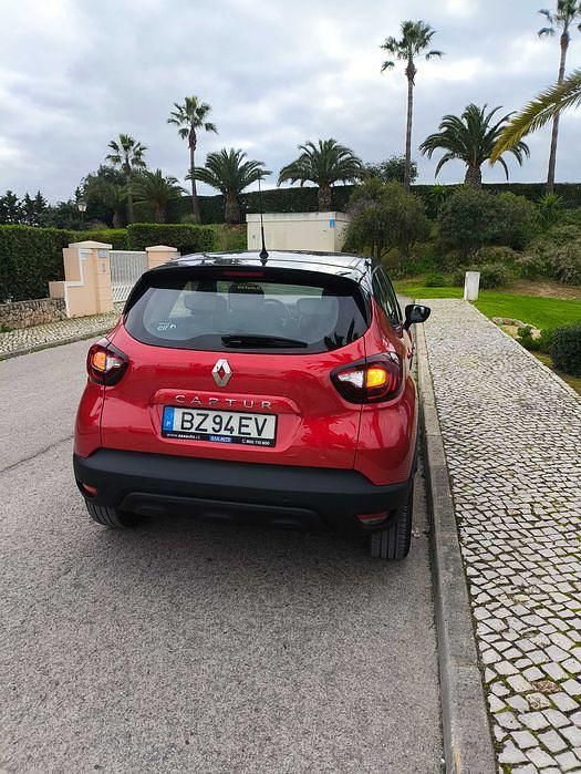 Usado Renault Captur 120 HP (88 kW) 2018 SUV