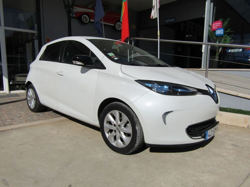 Usado Renault Zoe Intens 64 kW (88 HP) 2017 Branco Citadino