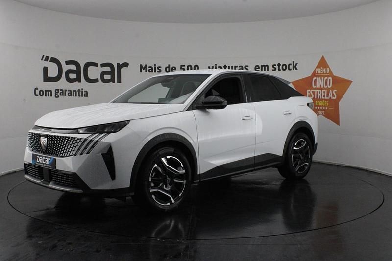 Usado Peugeot e-3008 Allure 156 kW (213 HP) 2024 Branco SUV