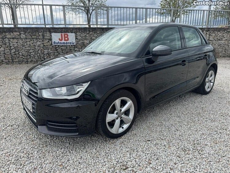 Preto Usado 2015 Audi A1 Sport Citadino | € 13.950 (Preço justo) - Imagem 1/1
