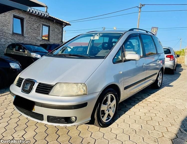 Cinza Usado 2005 Seat Alhambra Monovolume | € 4.990 (Preço justo) - Imagem 1/1