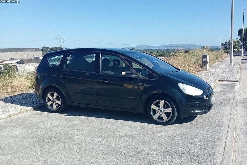 Usado 2009 Ford S-MAX S Monovolume | € 4.950 (Super Preço) - Imagem 1/4