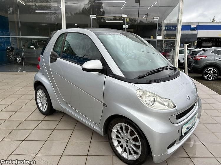 Cinza Usado 2011 Smart ForTwo Coupé Passion Coupé | € 5.890 (Bom preço) - Imagem 1/1