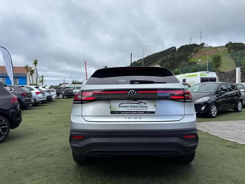 Usado VW Taigo 116 HP (85 kW) 2025 Cinza SUV