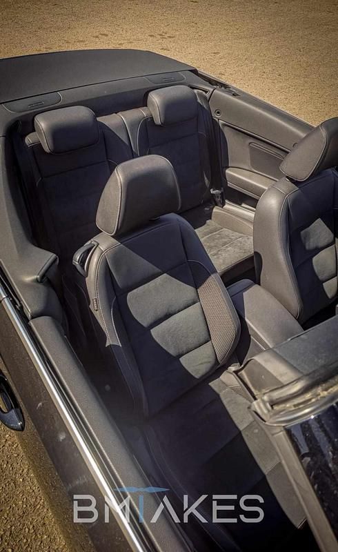 Usado VW Golf Cabriolet 150 HP (110 kW) 2014 Preto Cabrios