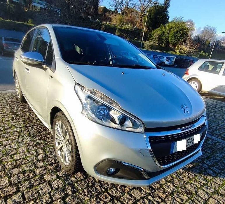 Usado 2016 Peugeot 208 Citadino | € 7.750 (Preço justo) - Imagem 1/4