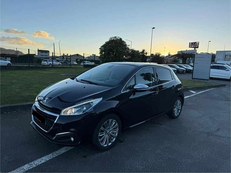 Usado Peugeot 208 Allure 82 HP (60 kW) 2019 Preto Citadino