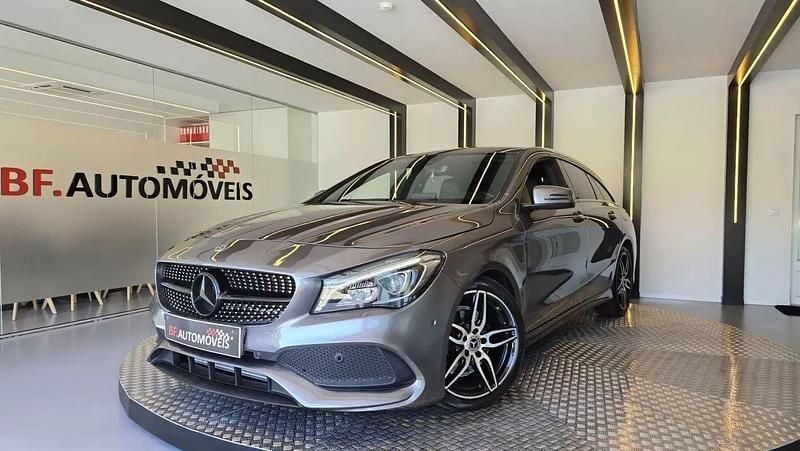 Cinzento Usado 2018 Mercedes CLA200 Shooting Brake AMG line Carrinha | € 27.500 (Preço justo) - Imagem 1/4
