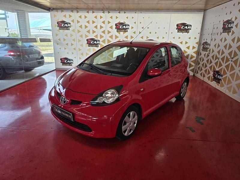 Vermelho Usado 2007 Toyota Aygo Citadino | € 4.999 (Caro) - Imagem 1/4
