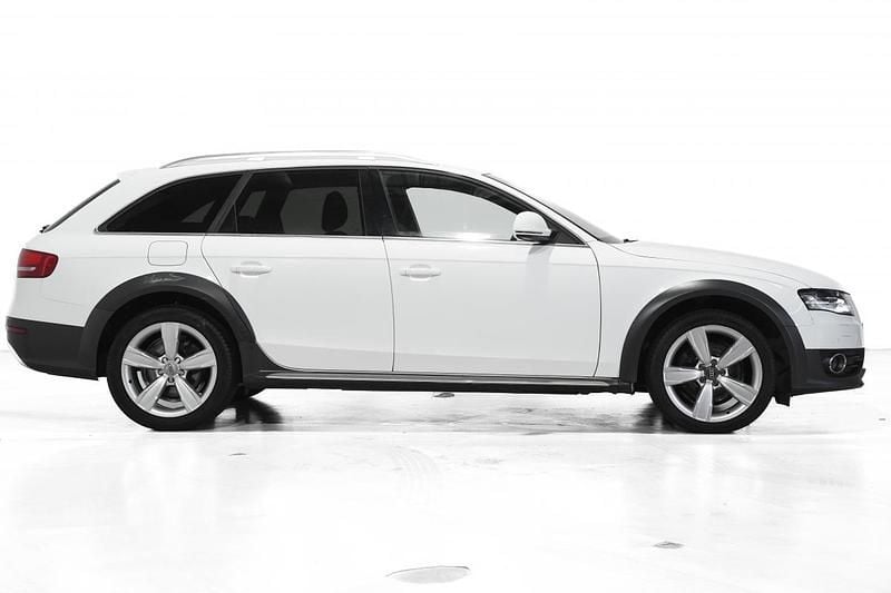 Usado Audi A4 143 HP (105 kW) 2010 Branco Carrinha