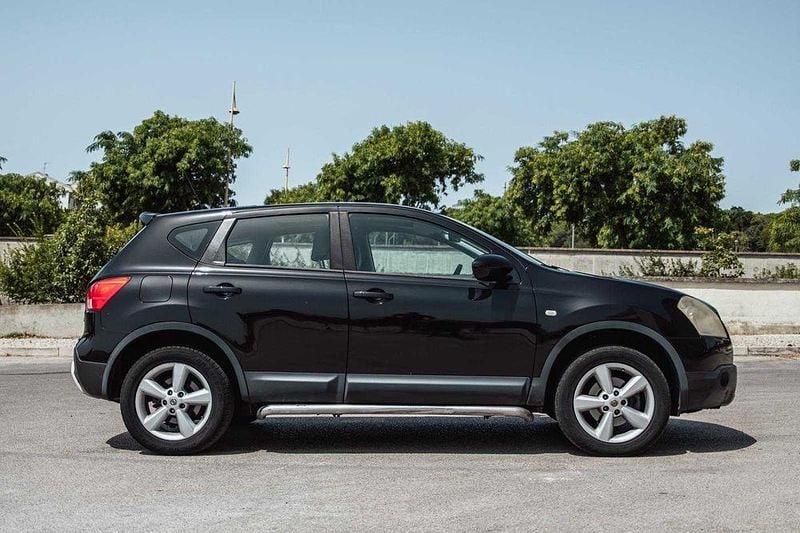 Usado Nissan Qashqai Tekna 105 HP (77 kW) 2008 SUV