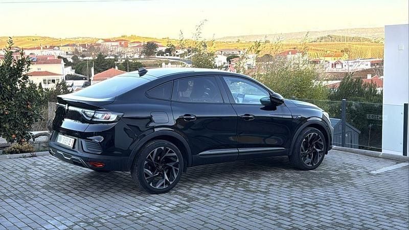 Usado Renault Arkana Esprit Alpine 145 HP (106 kW) 2024 SUV