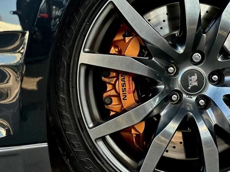 Usado Nissan GT-R Black Edition 550 HP (404 kW) 2014 Preto Coupé