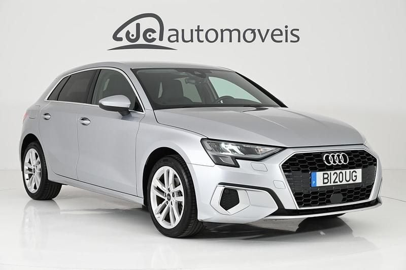 Cinza Usado 2024 Audi A3 Advanced | € 28.700 (Preço justo) - Imagem 1/4