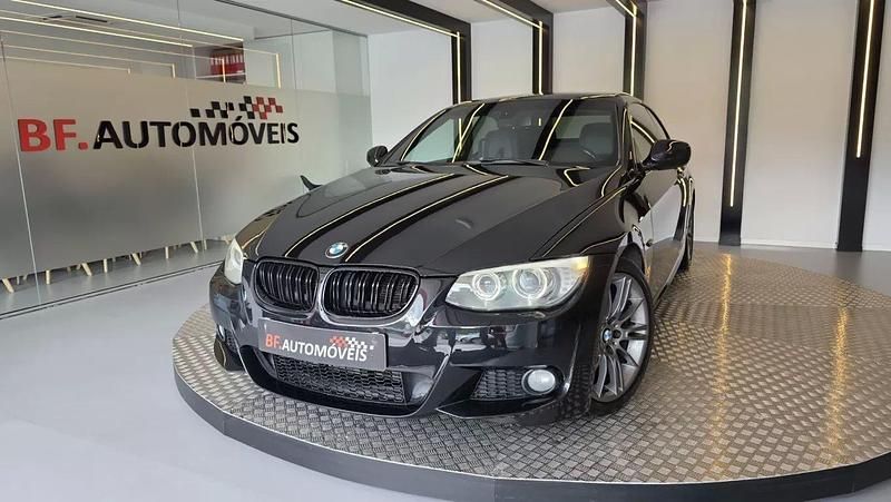 Preto Usado 2010 BMW 320 Cabriolet Cabrios | € 18.750 (Preço justo) - Imagem 1/4