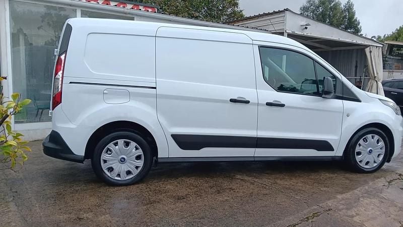 Usado Ford Transit Connect 120 HP (88 kW) 2018 Branco Monovolume