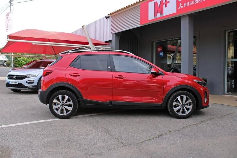 Vermelho Usado 2024 Kia Stonic SUV | € 17.900 (Preço justo) - Imagem 1/1