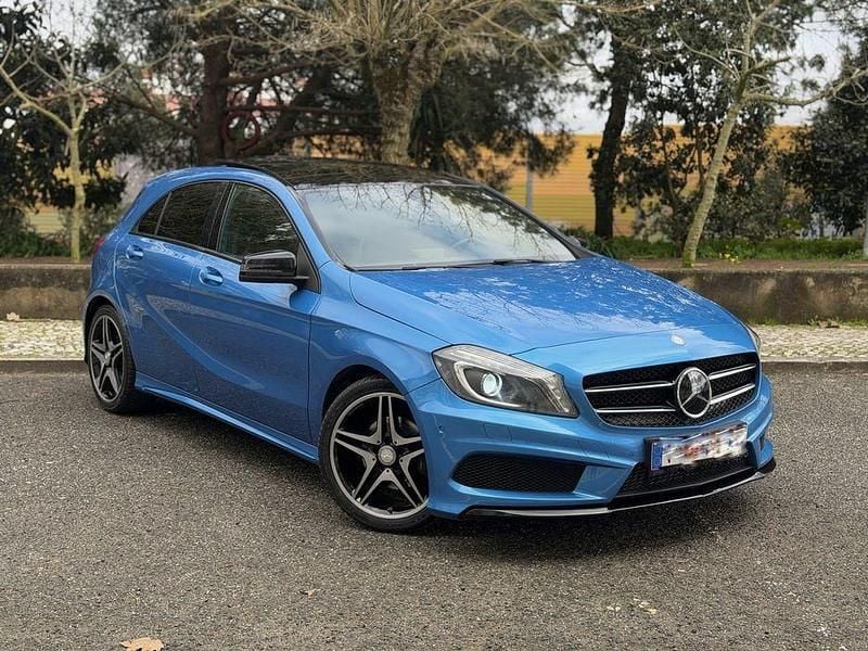 Usado Mercedes A180 AMG 109 HP (80 kW) 2015 Sedan
