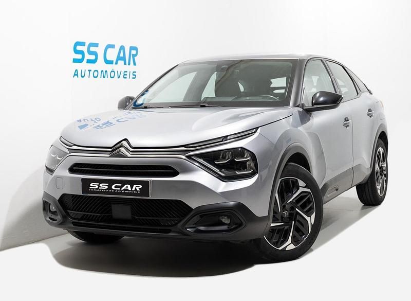 Cinza Usado 2021 Citroën C4 Feel Citadino | € 14.490 (Preço justo) - Imagem 1/4