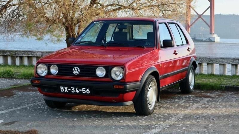 Vermelho Usado 1990 VW Golf II Citadino | € 8.000 - Imagem 1/4