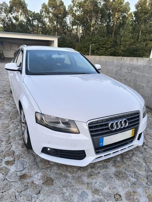 Usado 2009 Audi A4 Design Sedan | € 10.500 (Preço justo) - Imagem 1/4