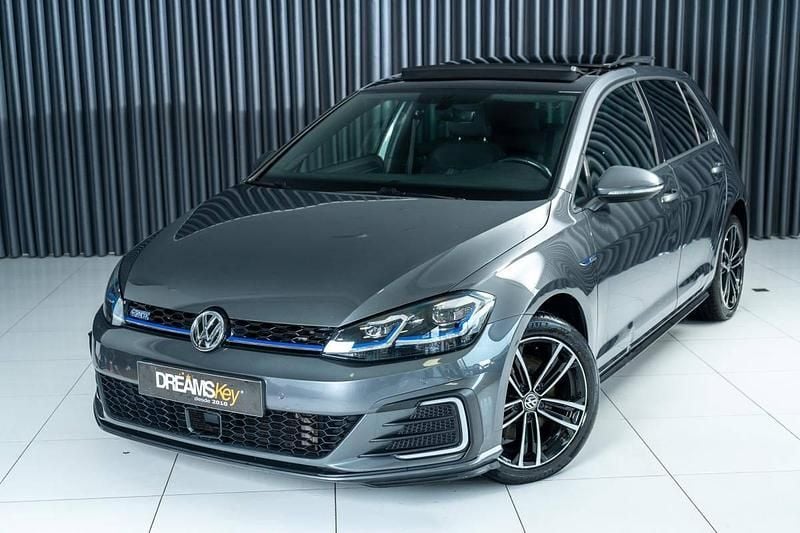 Cinzento Usado 2018 VW Golf VII | € 21.600 (Preço elevado) - Imagem 1/4
