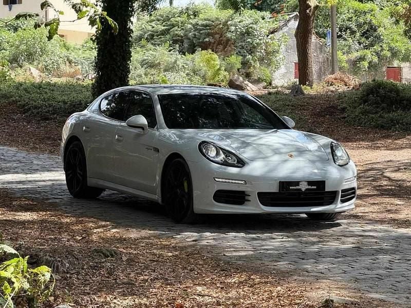 Usado Porsche Panamera 416 HP (305 kW) 2014 Branco Sedan