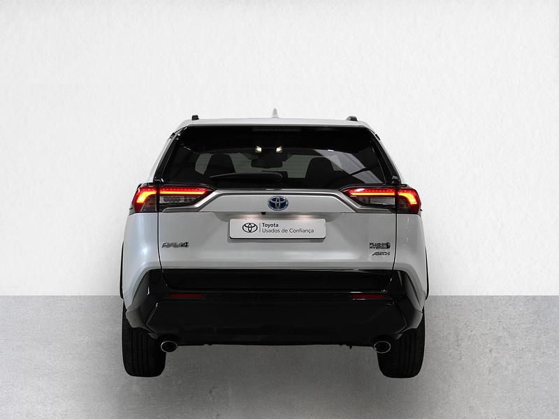 Usado Toyota RAV4 Hybrid Comfort 306 HP (225 kW) 2024 Branco (pintura metalizada especial) SUV