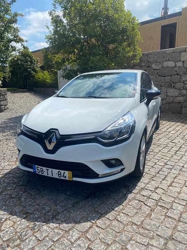 Usado Renault Clio IV 90 HP (66 kW) 2017 Branco Citadino