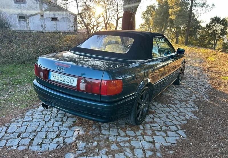 Usado Audi 80 90 HP (66 kW) 1996 Azul Cabrios