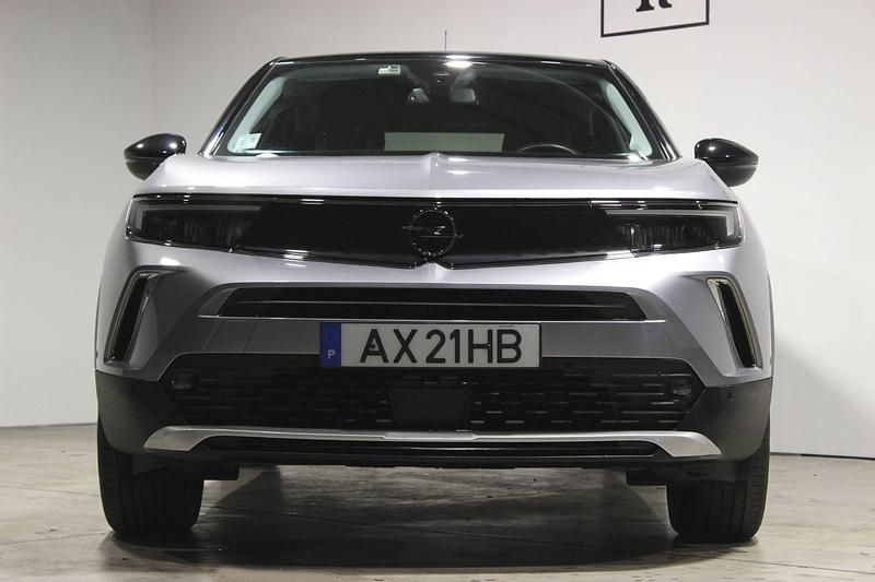 Cinza Usado 2023 Opel Mokka-e Elegance SUV | € 21.900 (Preço justo) - Imagem 1/4