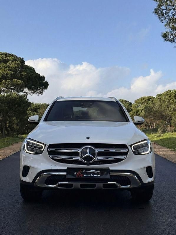 Usado Mercedes GLC300 320 HP (235 kW) 2021 Branco SUV