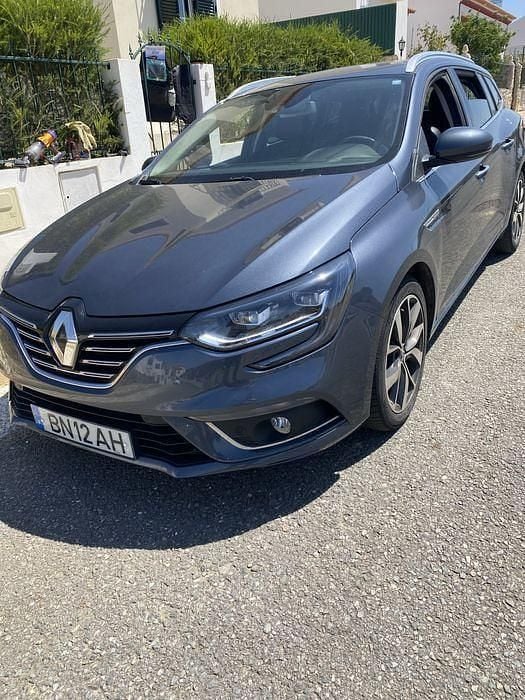 Usado 2016 Renault Mégane IV Sedan | € 15.500 (Preço justo) - Imagem 1/4