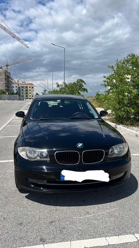 Preto Usado 2008 BMW 116 Citadino | € 6.700 (Preço justo) - Imagem 1/4