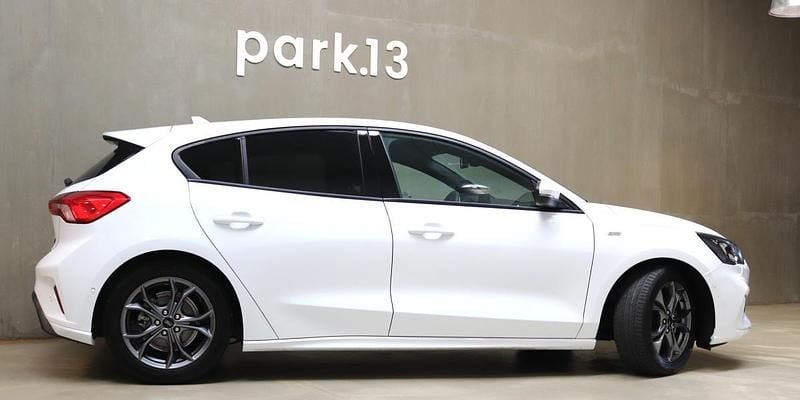 Usado Ford Focus ST-Line 125 HP (91 kW) 2019 Branco