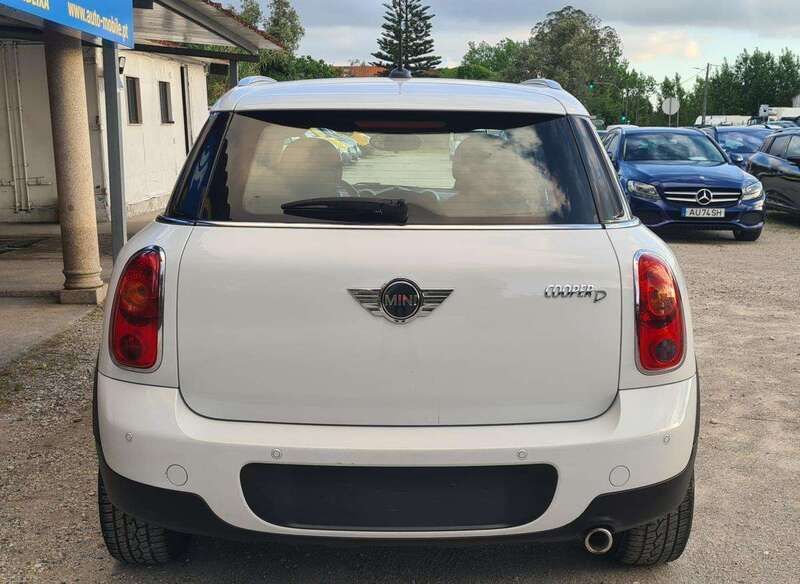 Usado Mini Countryman 112 HP (82 kW) 2014 Branco SUV
