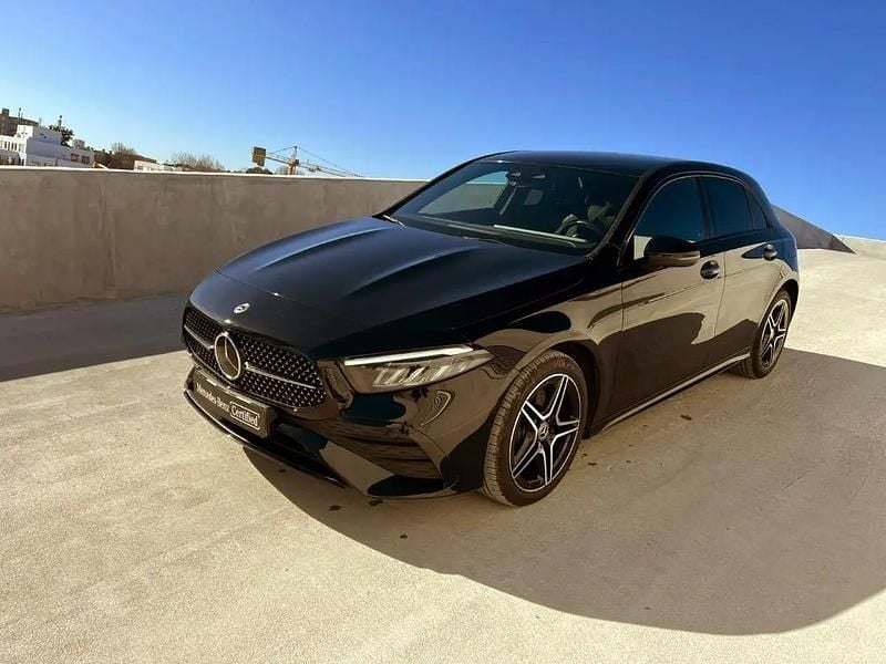 Preto night Usado 2024 Mercedes A250 Advanced Plus Citadino | € 37.900 (Super Preço) - Imagem 1/4