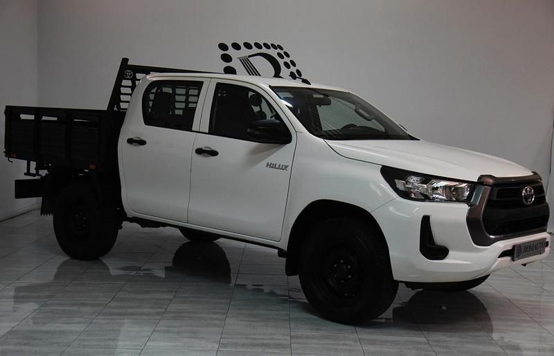 Usado Toyota HiLux 150 HP (110 kW) 2021 Branco Pickup
