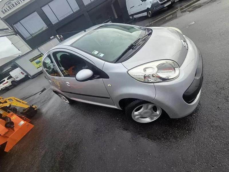Usado Citroën C1 Attraction 68 HP (50 kW) 2007 Cinzento Citadino
